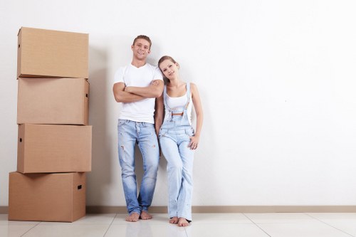 Removal van and moving team serving homes in Yeading