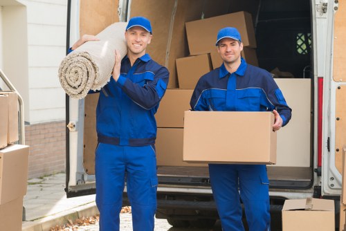 Local house removal team planning a move in Yeading