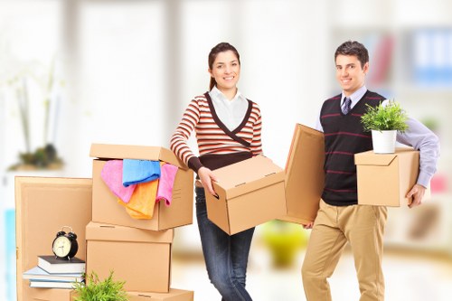 Man with van removal service in Yeading for local home and flat moves