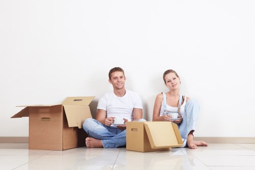 Moving help for loading and van-based removals