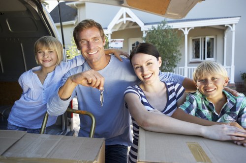Flexible transport for furniture, boxes, and business items in Yeading